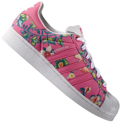 adidas superstar blumen damen|Adidas Superstar sneakers.